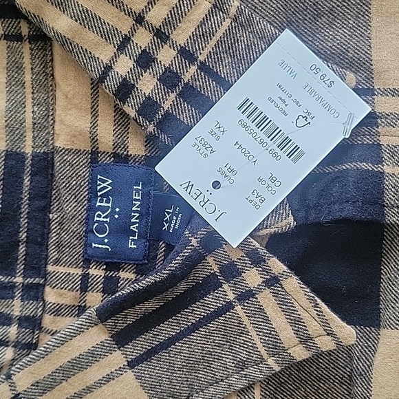 JCrew Men's Flannel Shirt - Picture 2 of 2